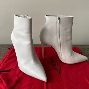 Christian Louboutin So Kate Booty in White Leather